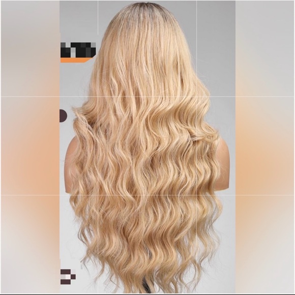 Lace front ombre blonde middle part wig main image 5